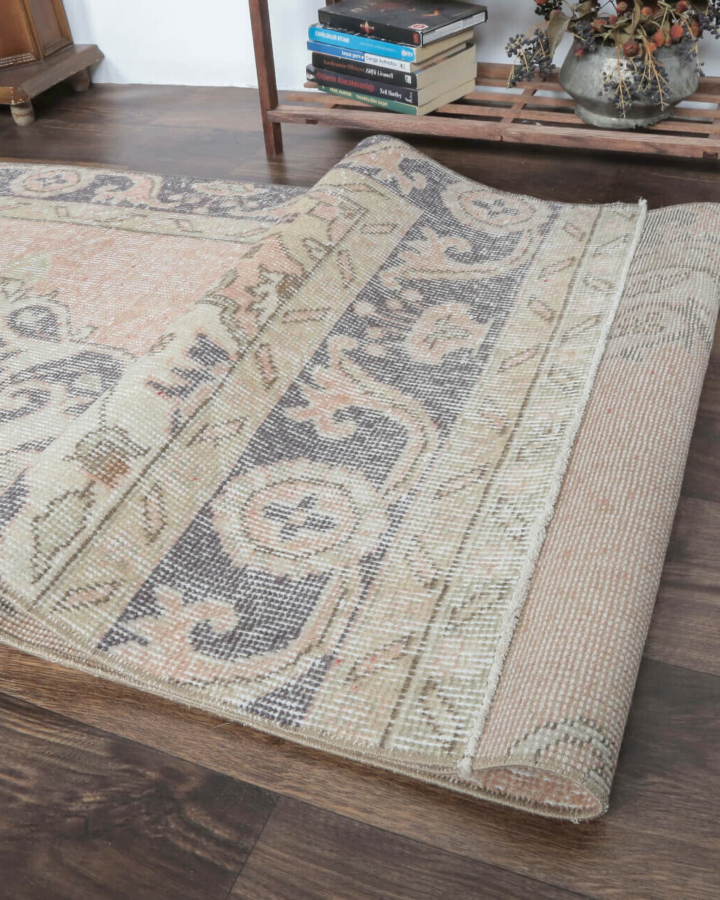 Authentic Anatolian vintage runner rug with oriental design – one-of-a-kind at Fame Rugs