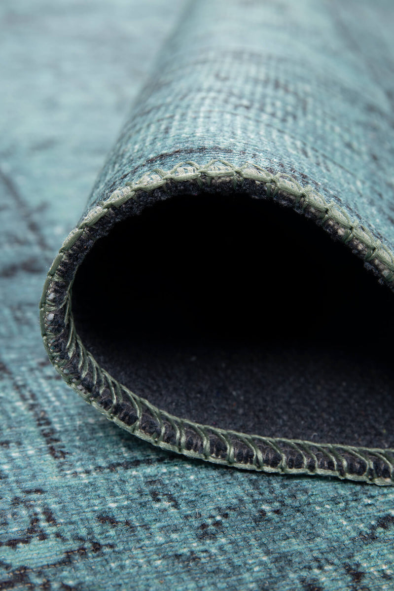 Folk Antique Pattern Turquoise Decorative Rug