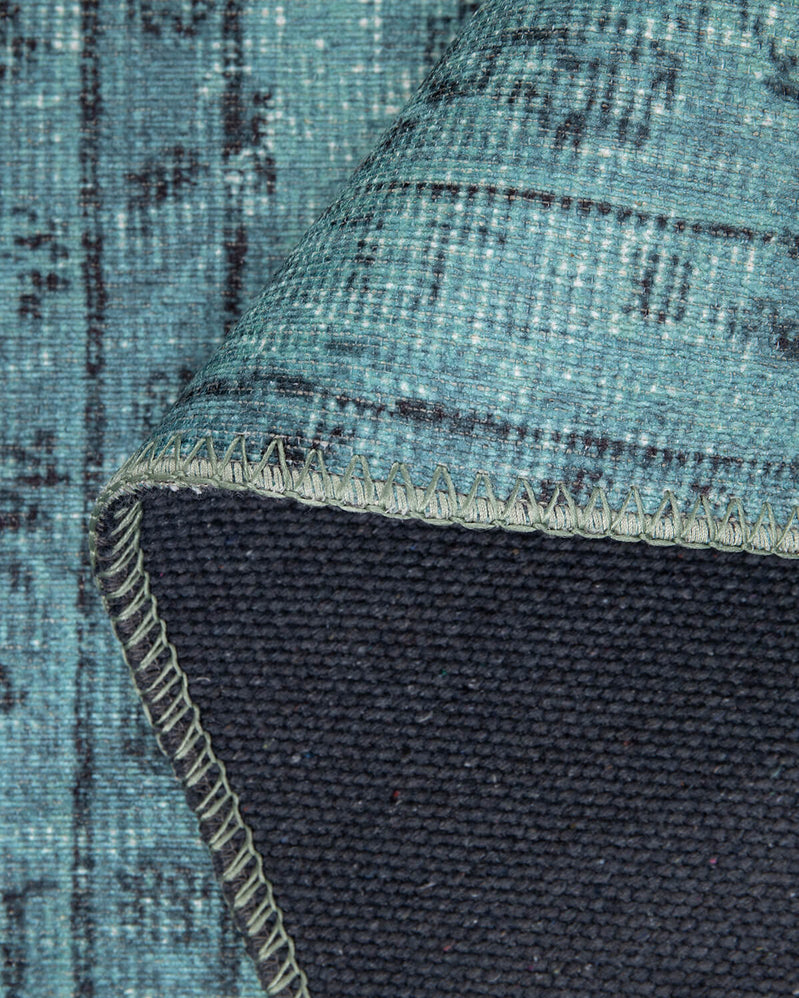 Folk Antique Pattern Turquoise Decorative Rug