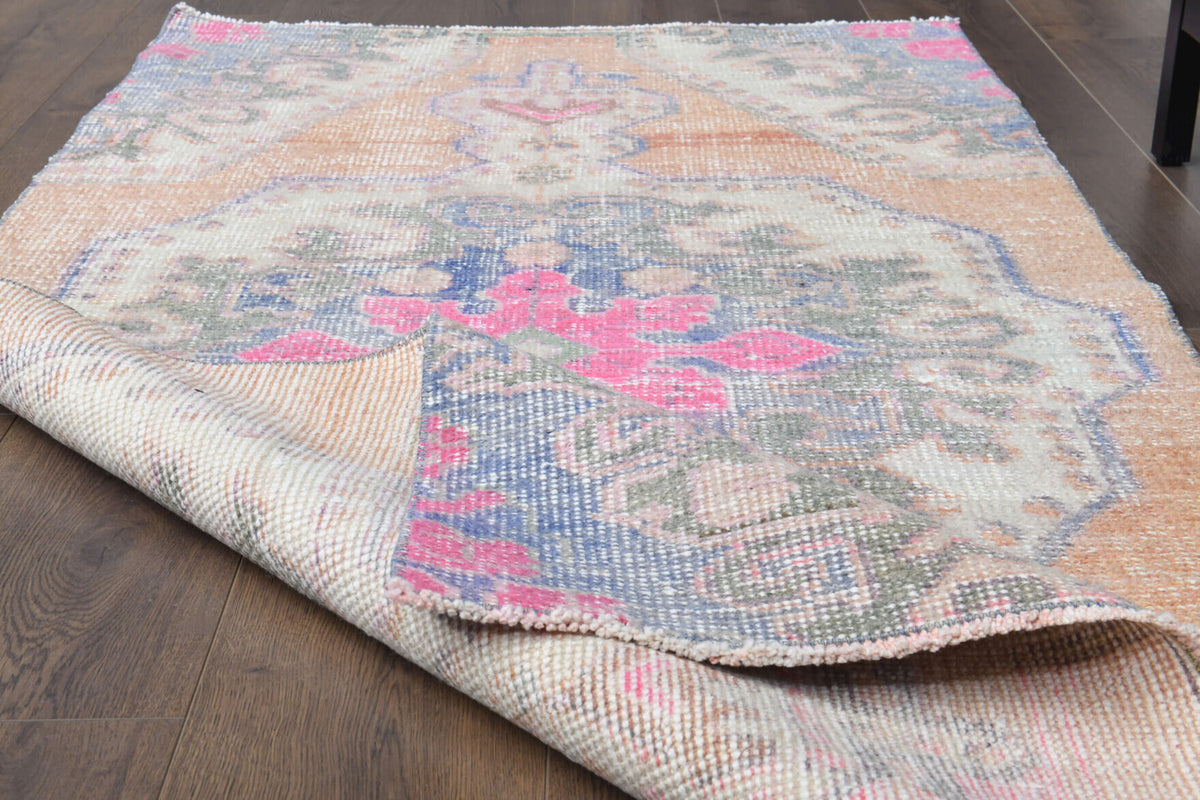 One-of-a-kind 1970s Anatolian vintage area rug in wool, 3'3" x 6'4"
