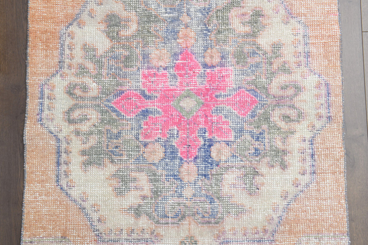 Handmade wool rug from Anatolia, Turkey – Handmade Vintage Oushak Area Rug 3'3" x 6'4"