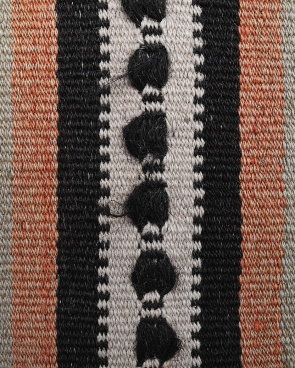 Tubalale Halcyon – vintage oriental kilim for living room or bedroom, 4'7" x 6'11" (140x210 cm)