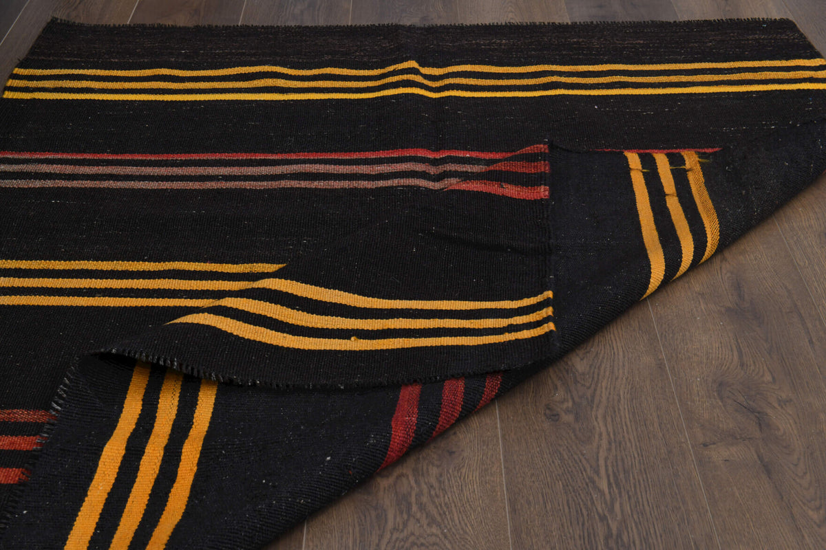 128x146 cm vintage Anatolian kilim rug – Thalassodike, flatweave, wool