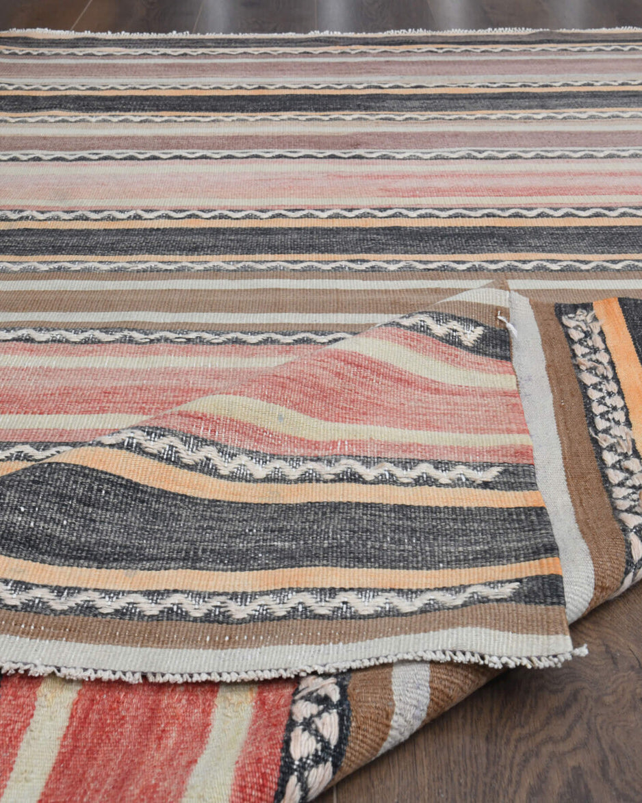 110x202 cm vintage Anatolian kilim rug – Tarabyar, flatweave, wool