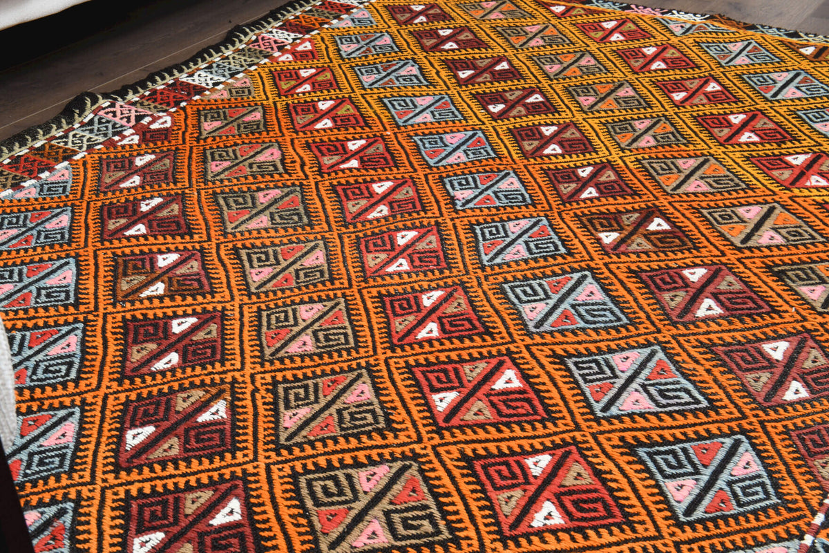 Handmade Vintage Area Kilim Rug