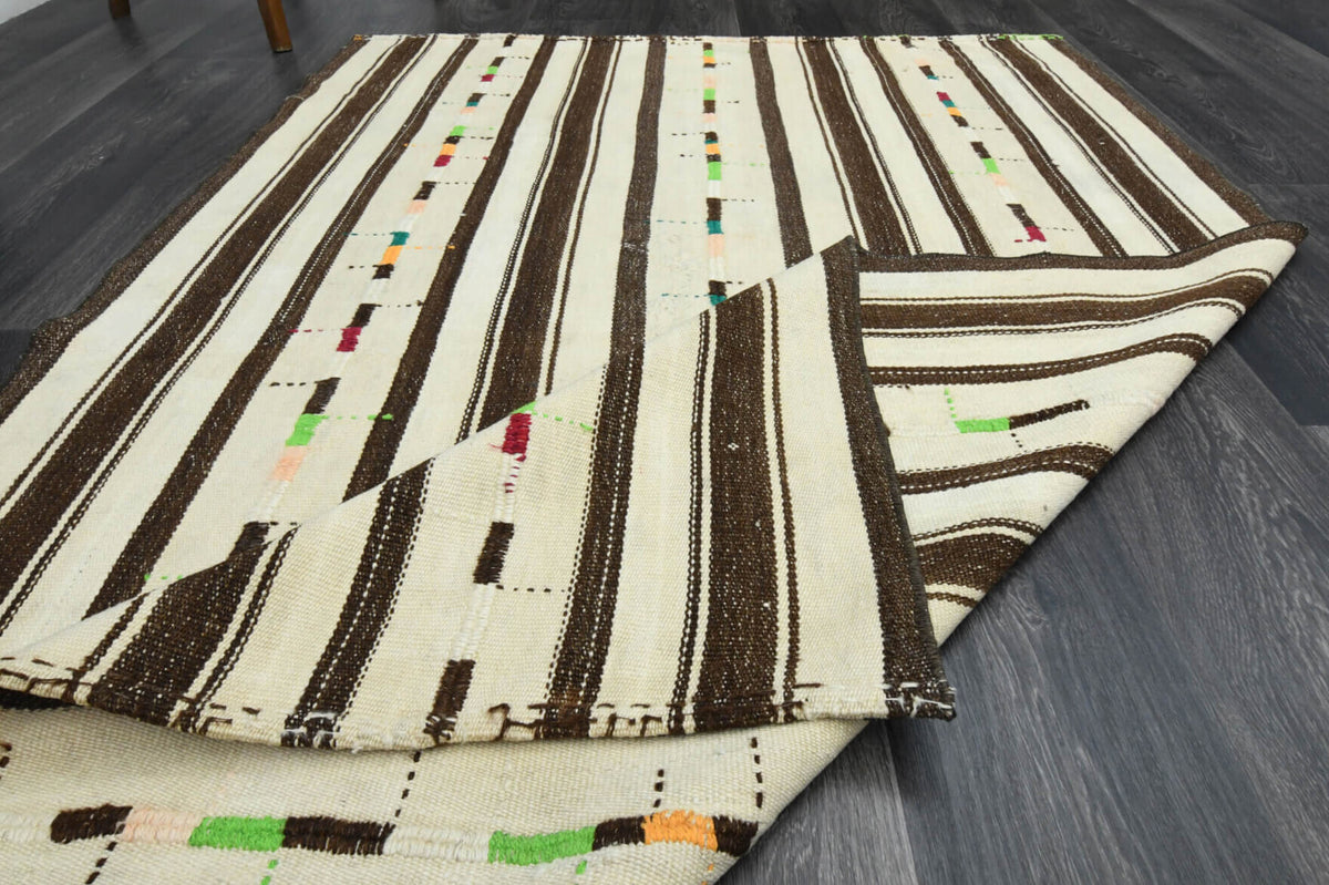 Authentic Anatolian vintage kilim rug (1960s) with striped design – one-of-a-kind at Fame Rugs