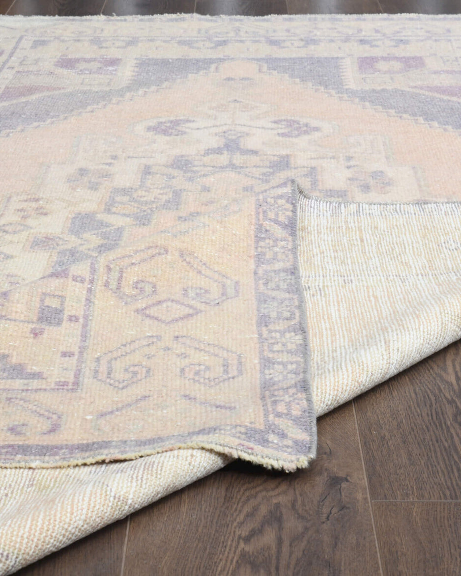 One-of-a-kind 1970s Anatolian vintage area rug in wool, 4'1" x 6'8"