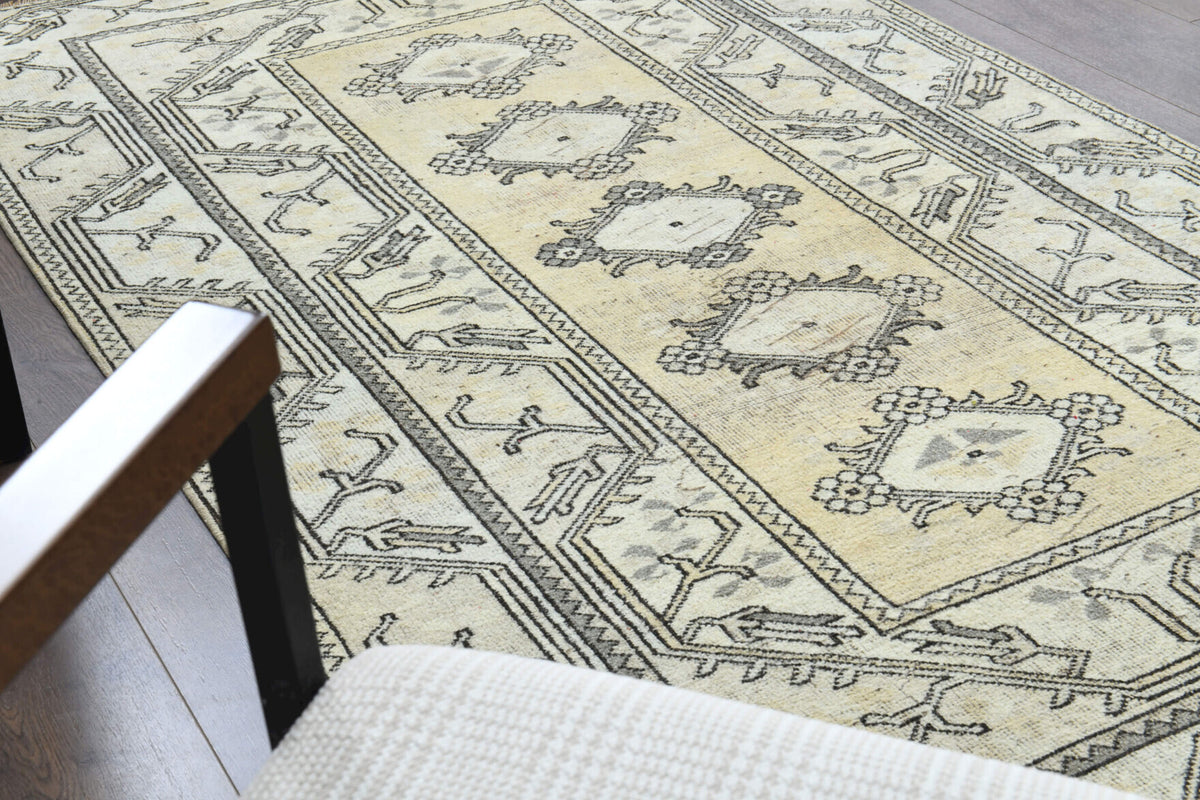 Authentic Anatolian vintage area rug (1970s) with tribal design – one-of-a-kind at Fame Rugs