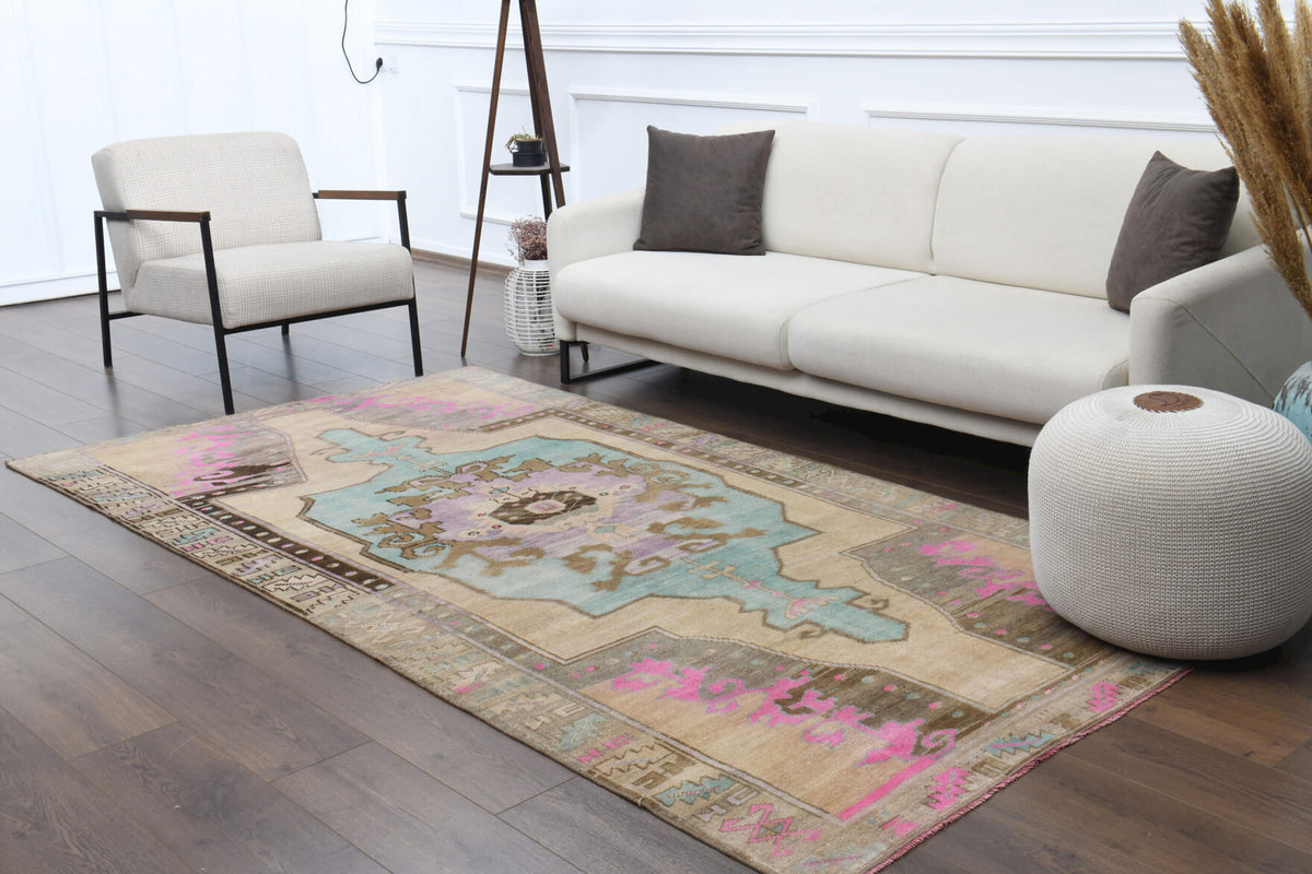 Nomadic - Turkish Vintage Anatolian Area Rug