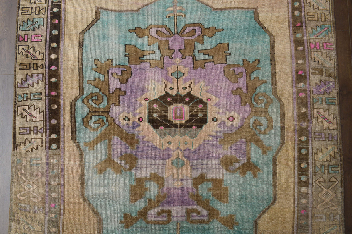 Nomadic - Turkish Vintage Anatolian Area Rug