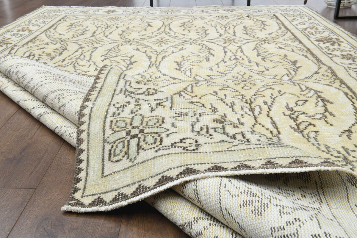 Handmade Cream Oushak Rug