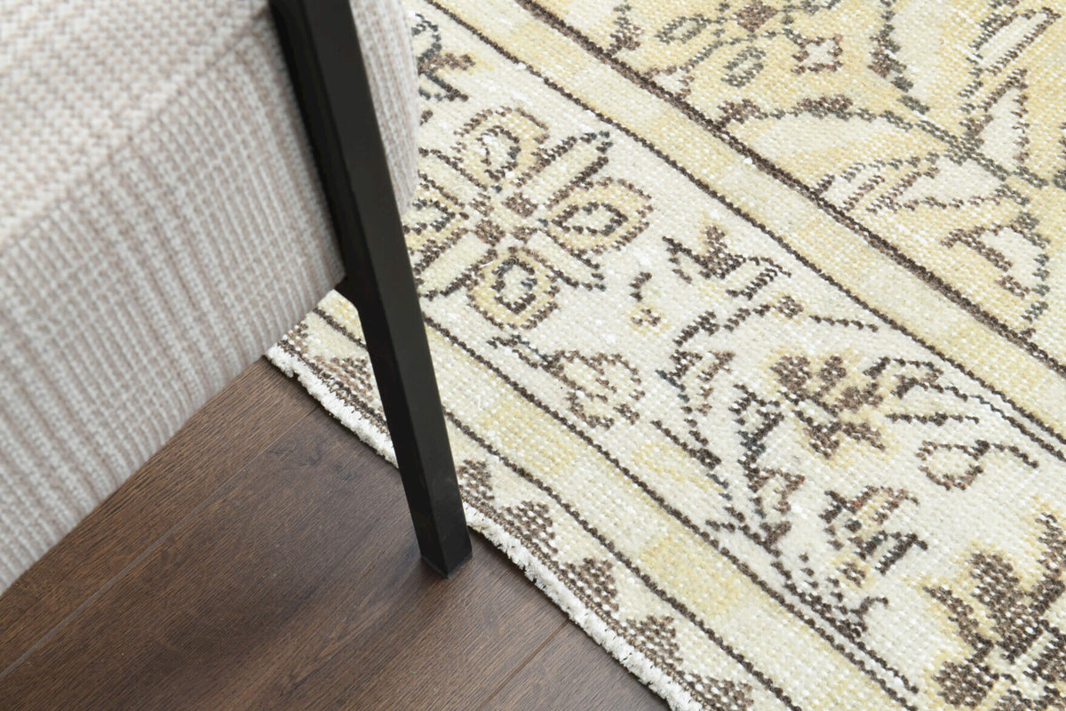 Handmade Cream Oushak Rug