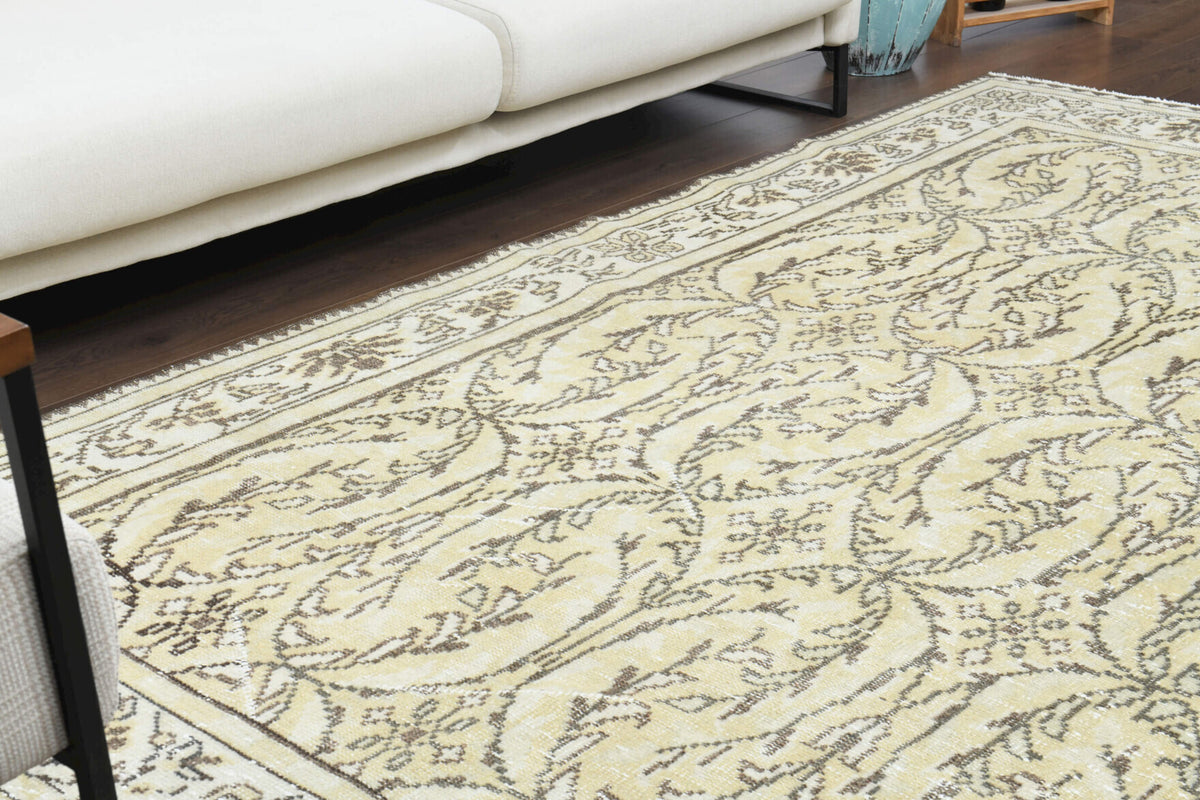 Handmade Cream Oushak Rug