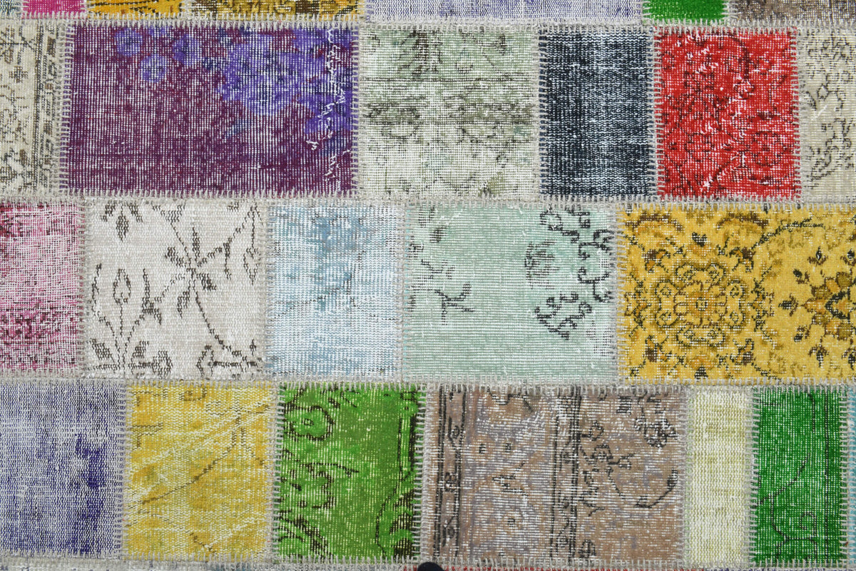 Aysehan – vintage solid rug for living room or bedroom, 6'7" x 9'10" (200x300 cm)