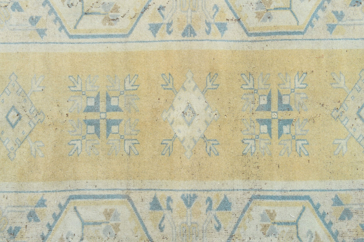 Neutral Vintage Milas Area Rug