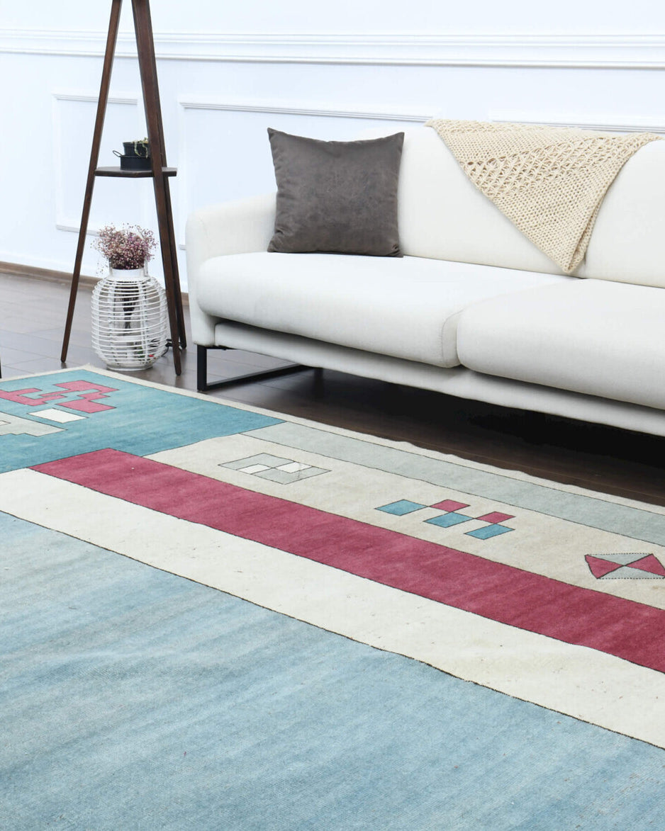 Hand-crafted Anatolian vintage rug Denizhayat in wool, 1970s
