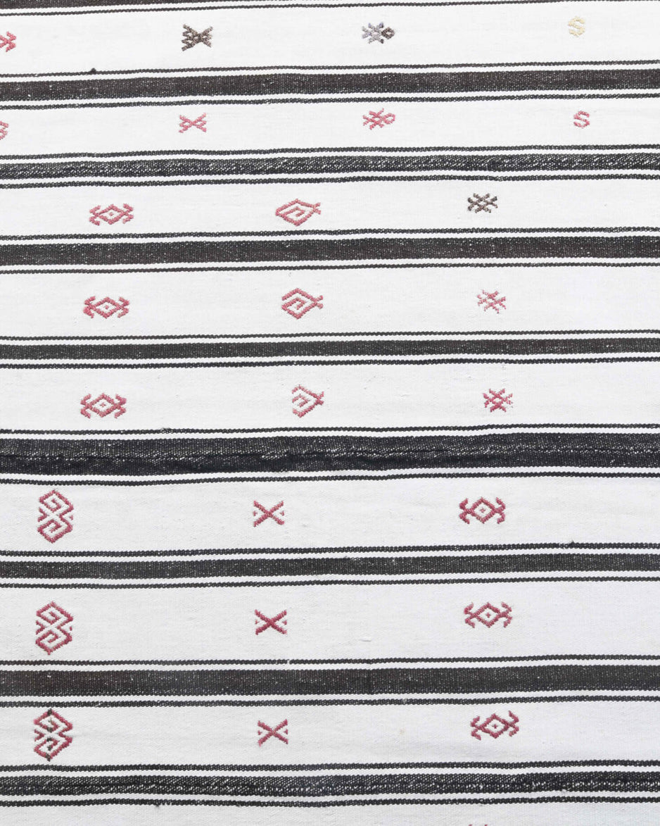 154x200 cm vintage Anatolian kilim rug – Aybukenaz, flatweave, wool