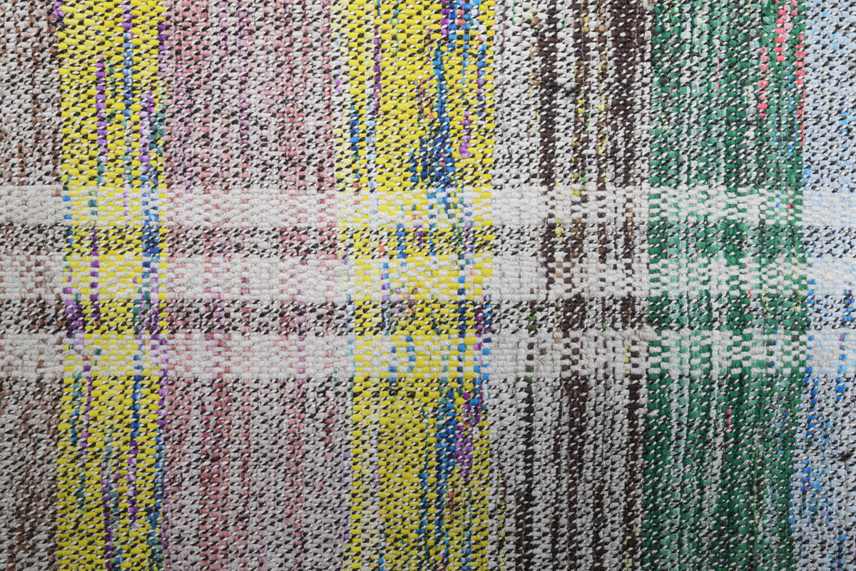 Zulalcihan – vintage checkered kilim for living room or bedroom, 3'2" x 4'11" (96x150 cm)