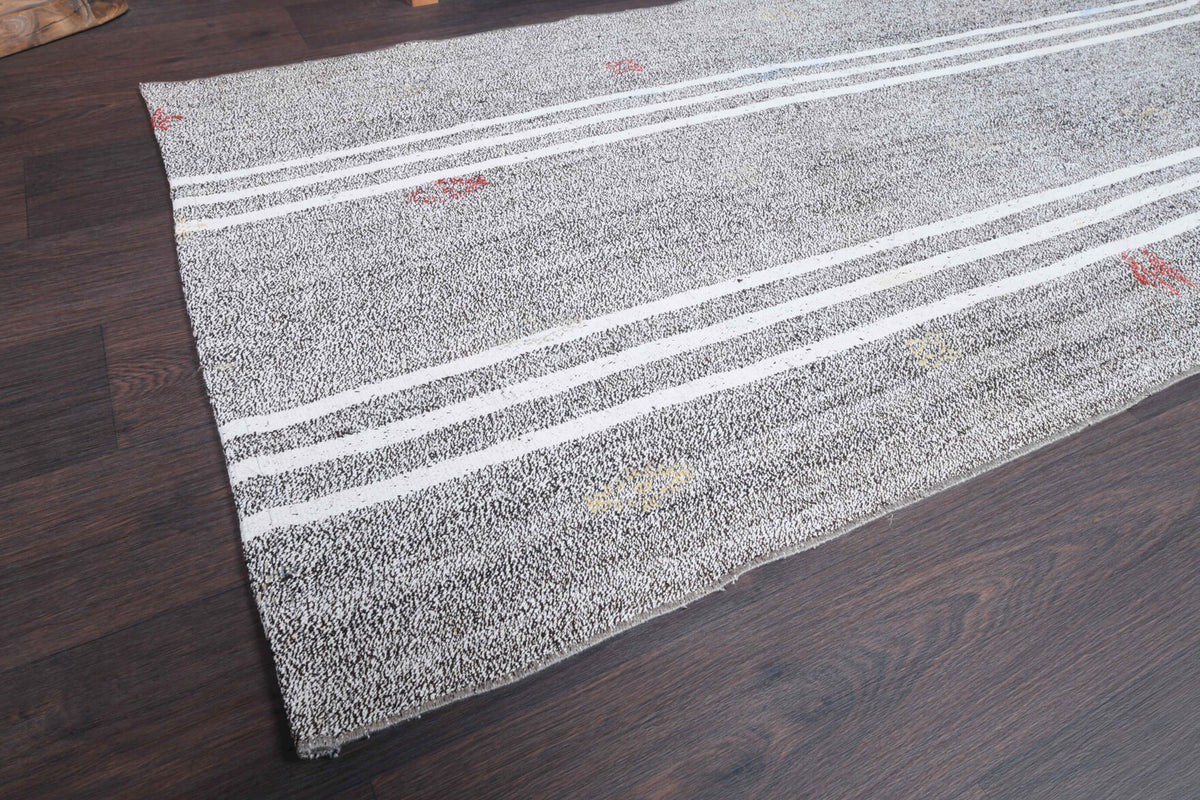 Handmade Vintage Kilim Rug