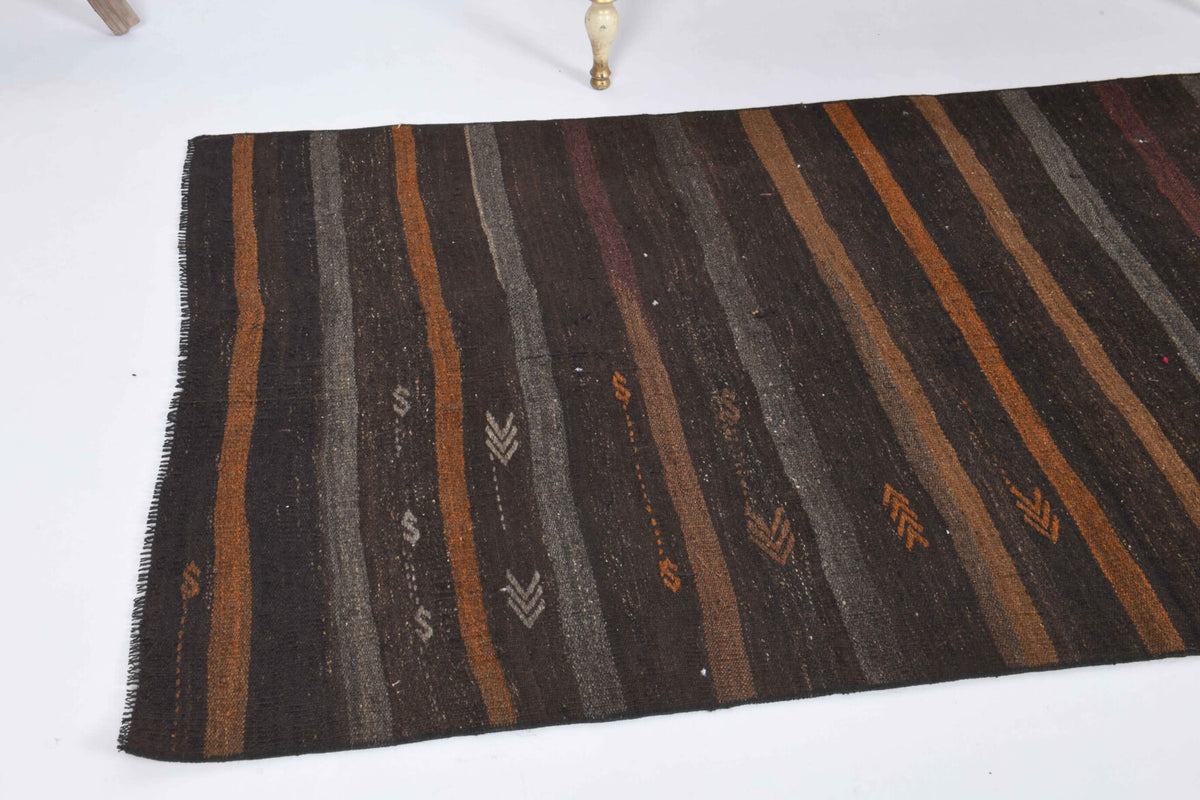 One-of-a-kind 1960s Anatolian vintage kilim rug in wool, 3'4" x 6'3"