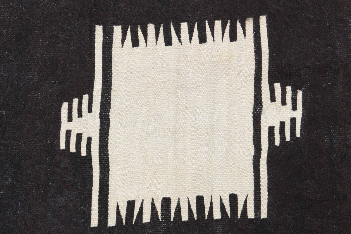 Handmade Vintage Kilim Rug