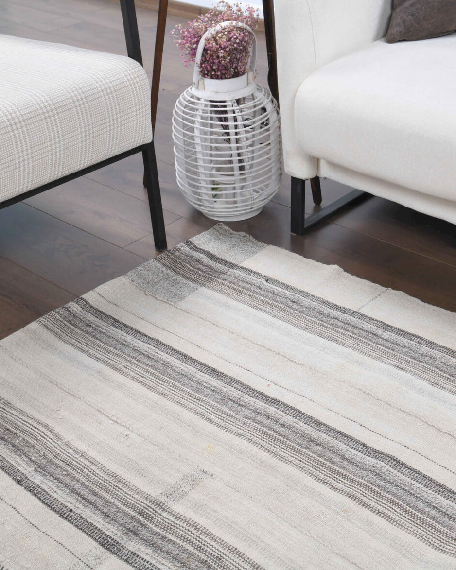 Authentic Anatolian vintage kilim rug (1960s) with striped design – one-of-a-kind at Fame Rugs