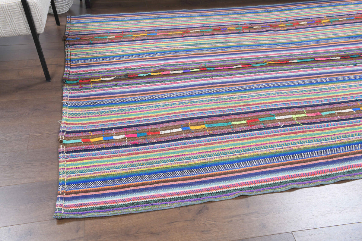 Hand-crafted Anatolian vintage kilim Sura in wool, 1960s