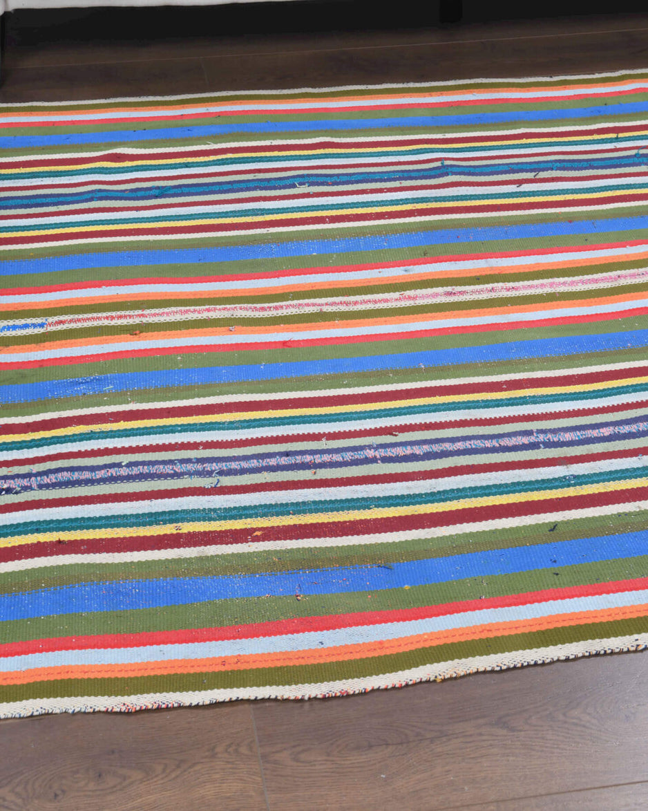 Hand-crafted Anatolian vintage kilim Sucihan in wool, 1960s