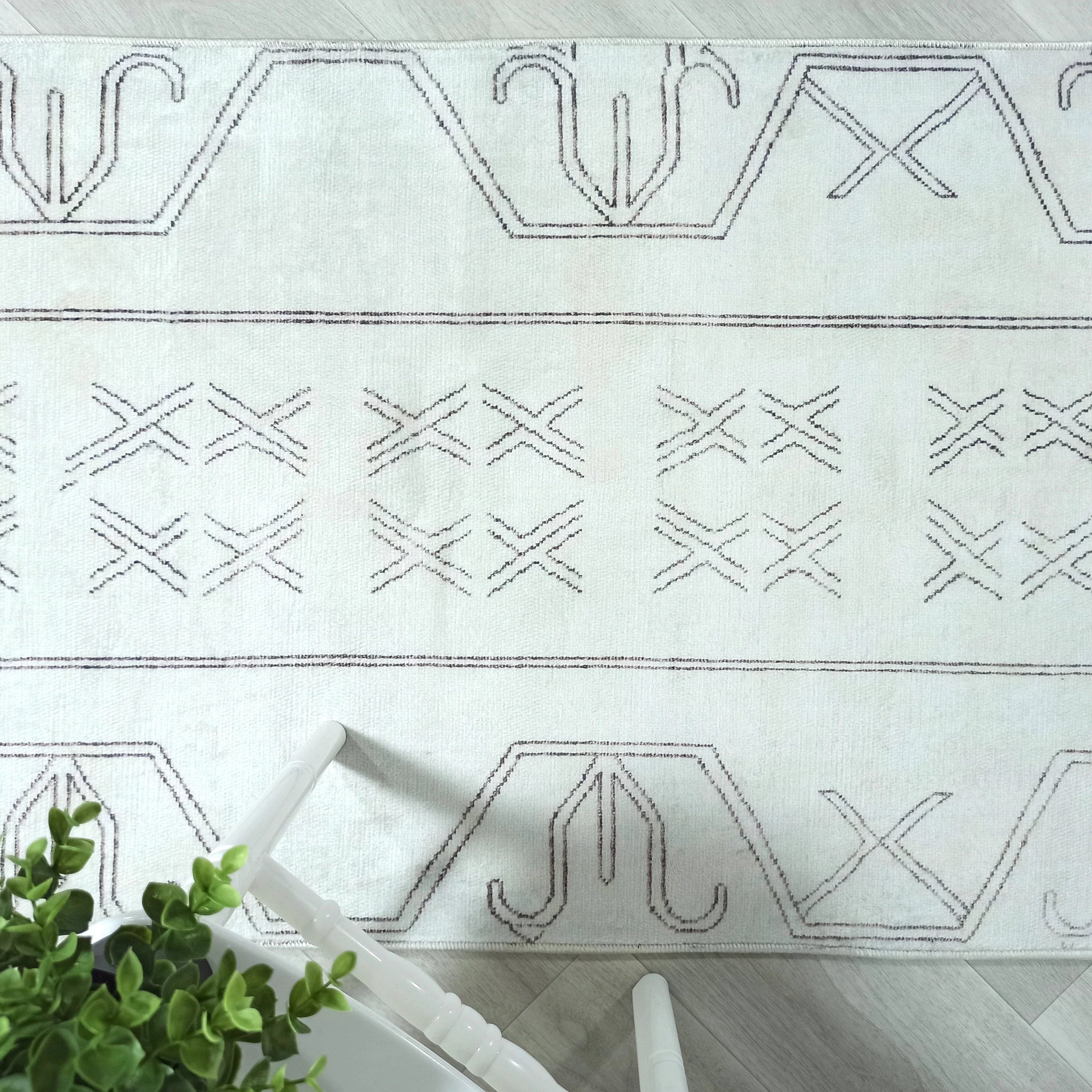 Flinda Neutral Cream Turkish Rug