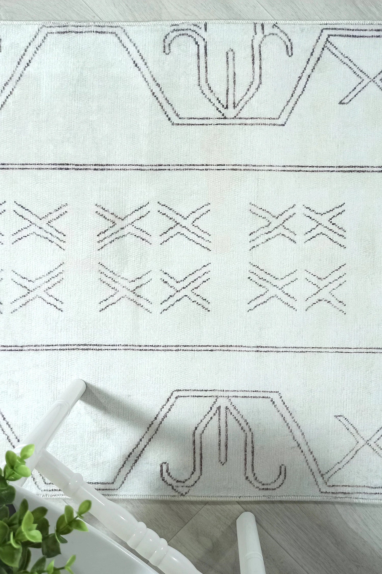 Flinda Neutral Cream Turkish Rug