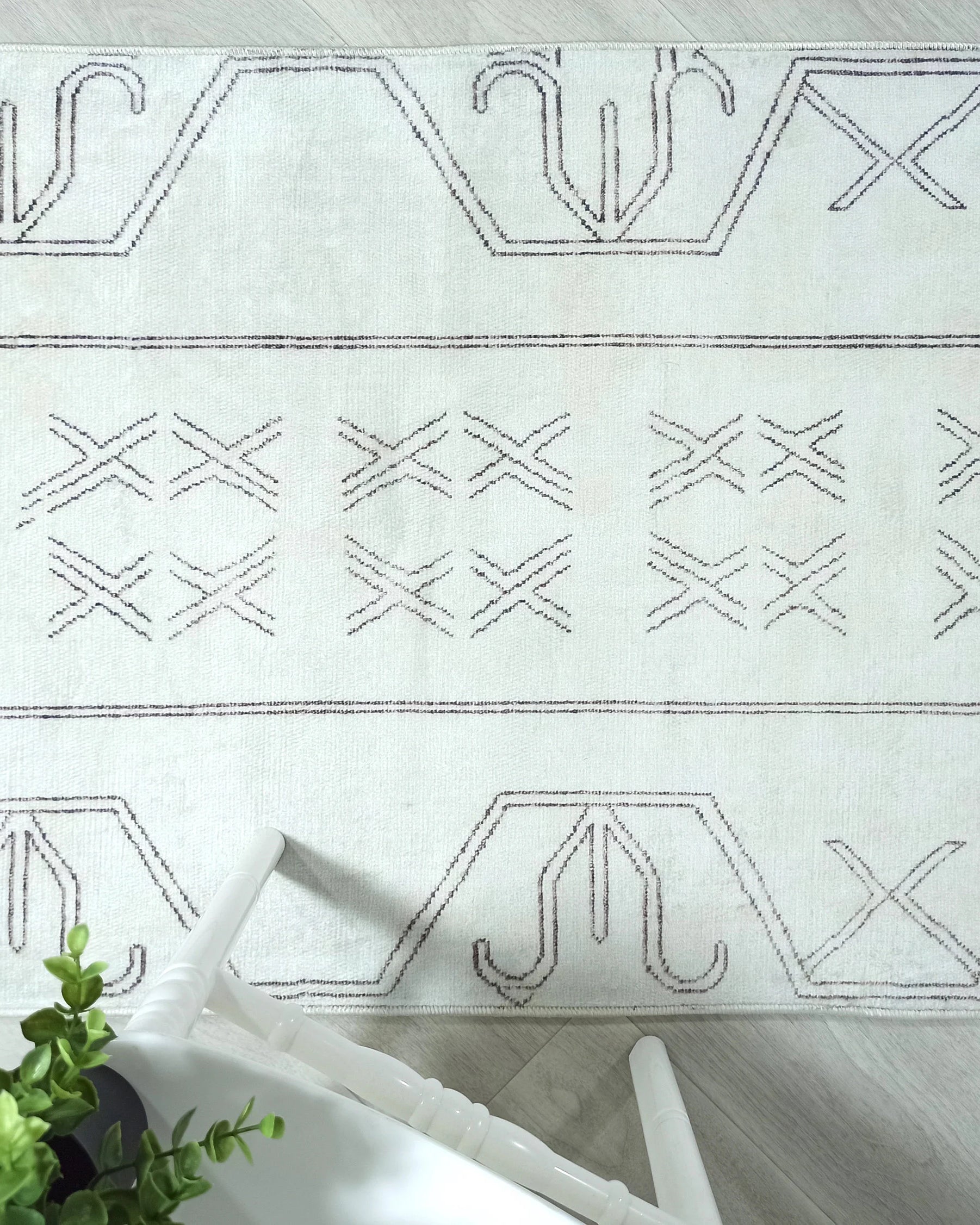 Flinda Neutral Cream Turkish Rug