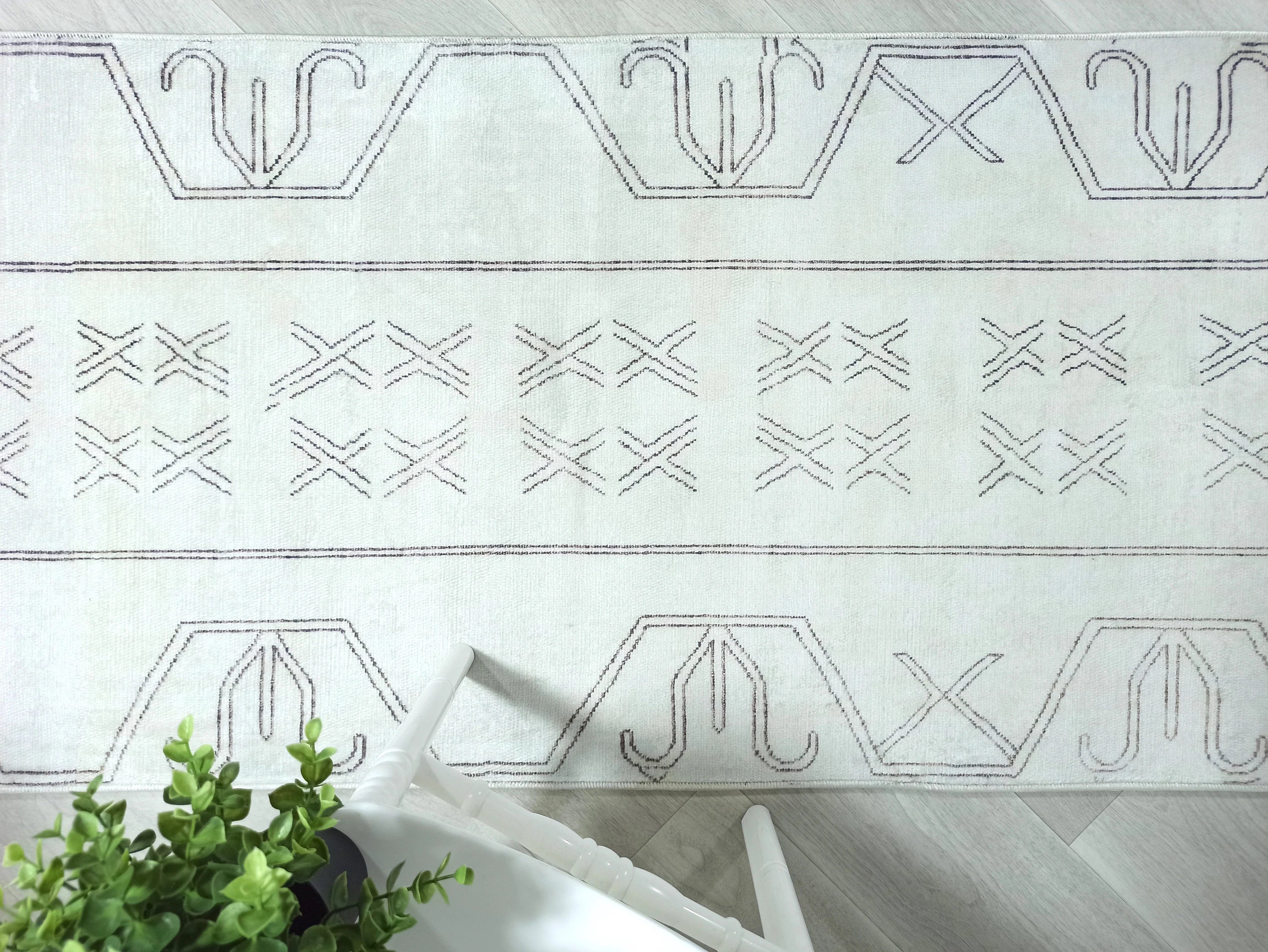 Flinda Neutral Cream Turkish Rug