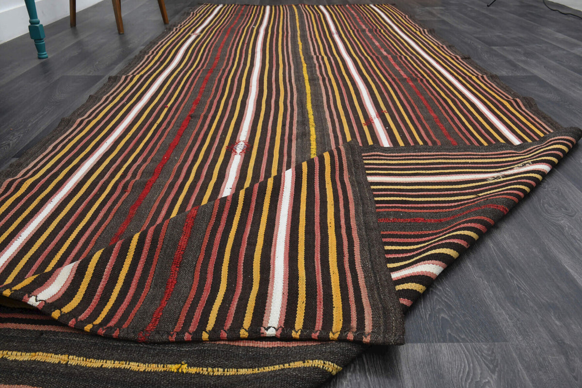 Hand-crafted Anatolian vintage kilim runner Pirene in wool, 1960s