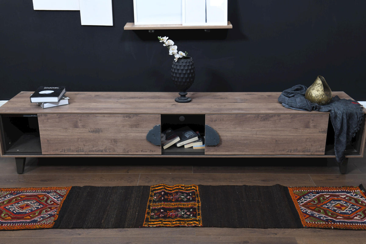 Handwoven flatweave wool runner from Anatolia, Turkey – Turkish Kilim Runner Rugs 1'8" x 7'11"