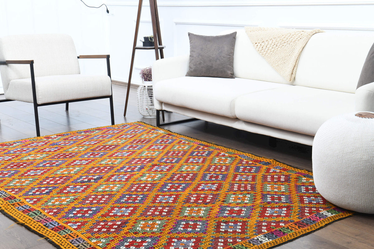 Authentic Anatolian vintage kilim rug (1960s) with ikat design – one-of-a-kind at Fame Rugs
