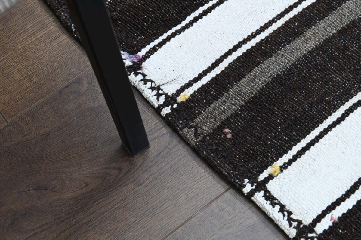 167x200 cm vintage Anatolian kilim rug – Yelizlale, flatweave, wool