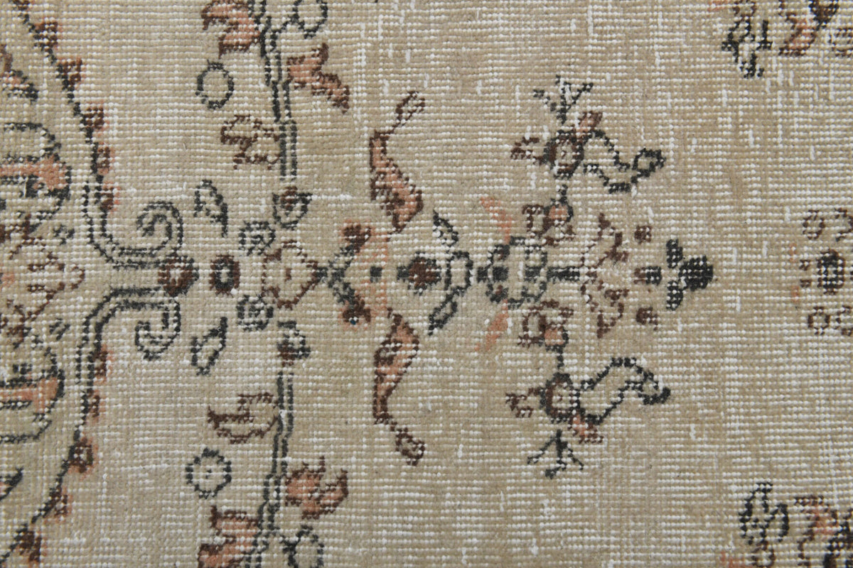 Ianthelampe – vintage floral runner for living room or hallway, 2'7" x 10'2" (80x311 cm)