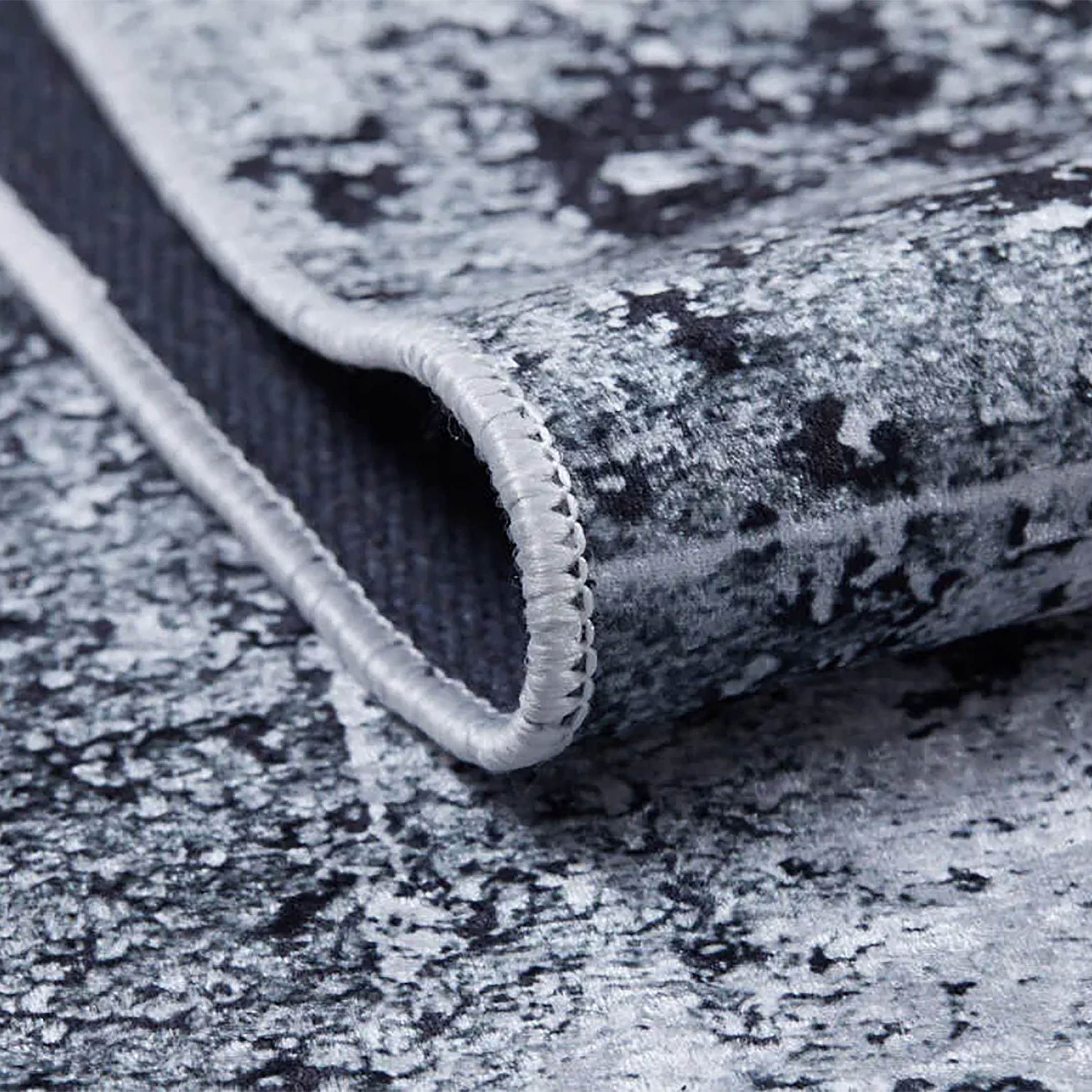 Clover Abstract Modern Black Decorative Rug