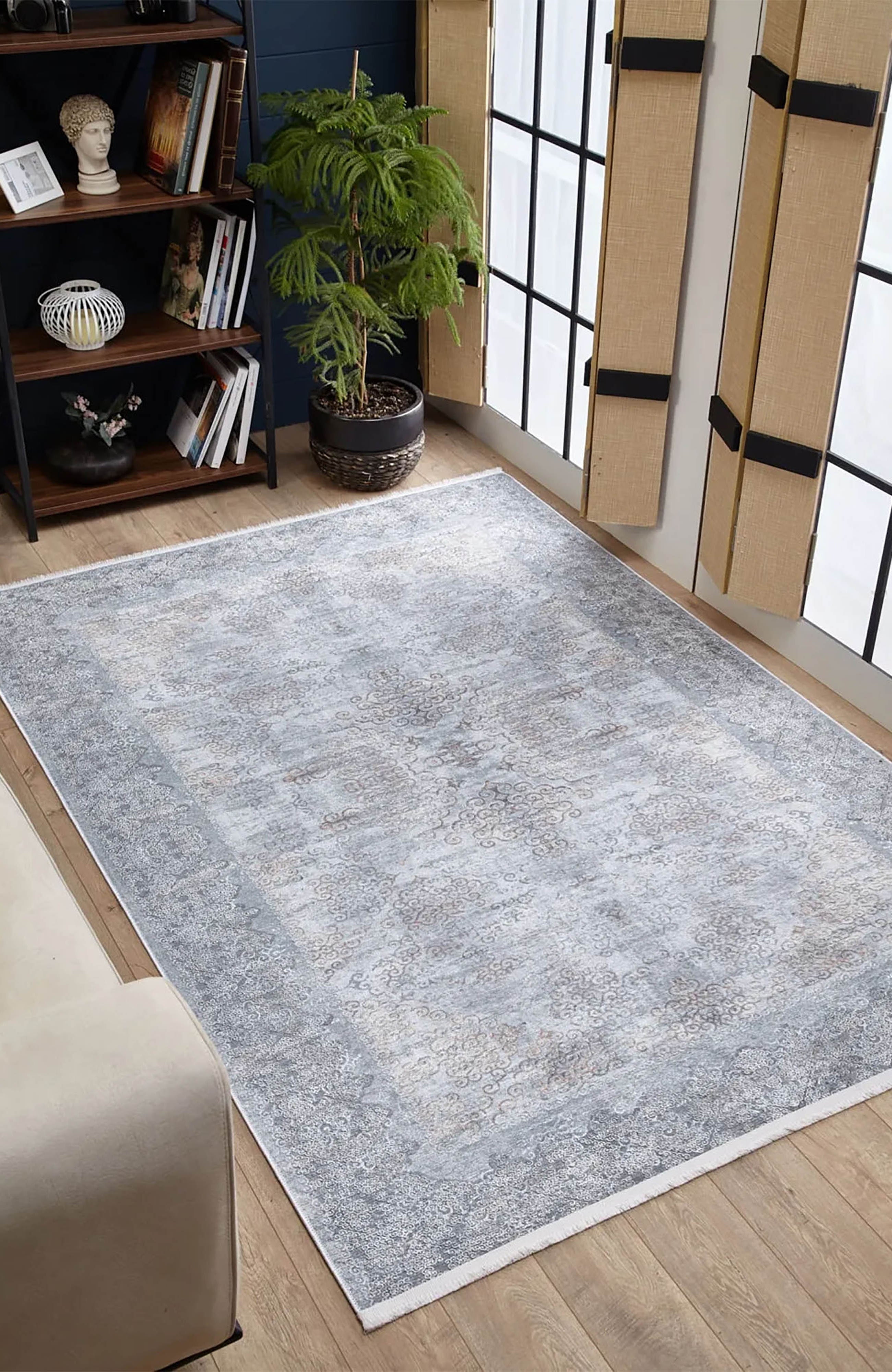 Stella Turkish Floral Vintage Medallion Geometric Rug