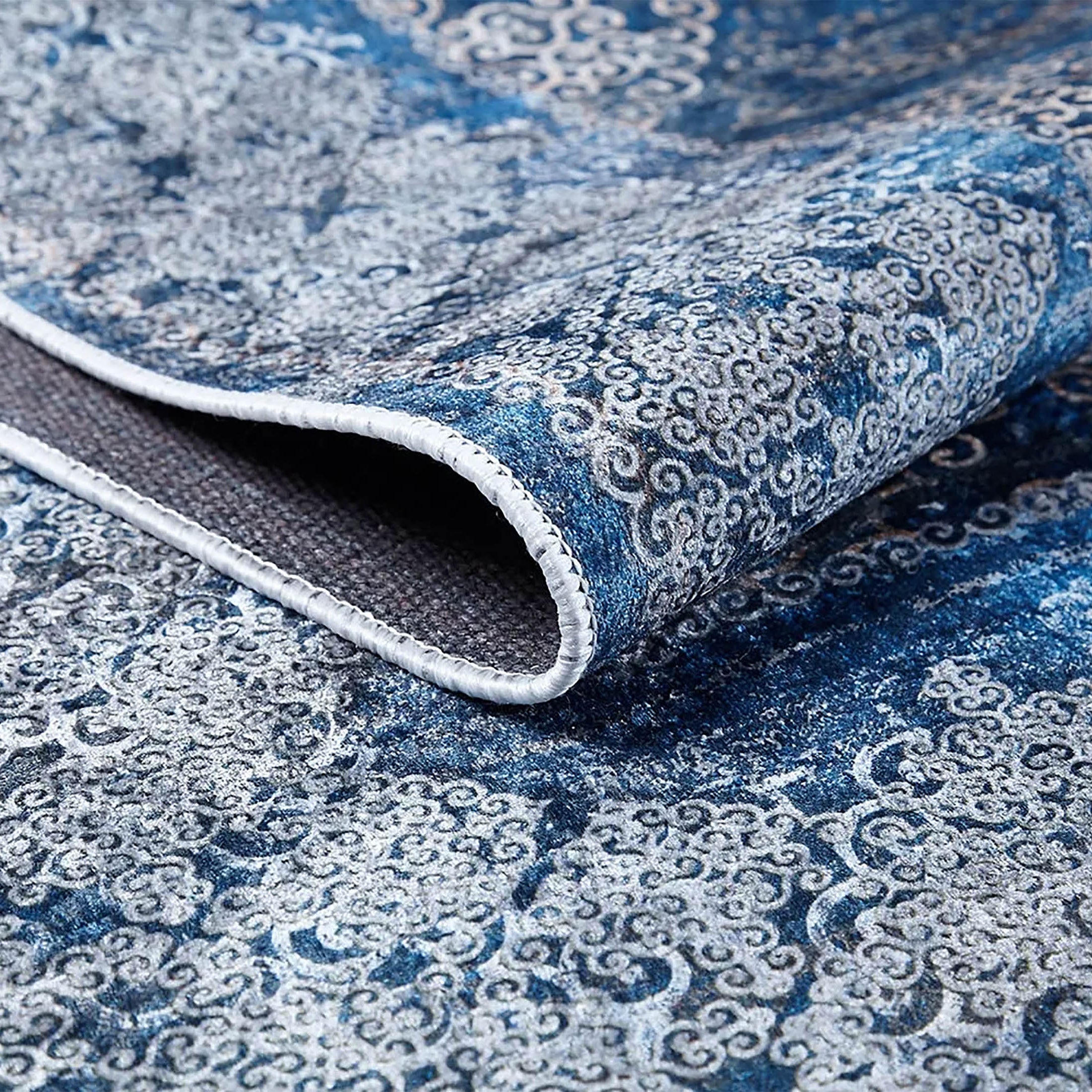 Hannah Turkish Floral Vintage Medallion Geometric Blue Rug