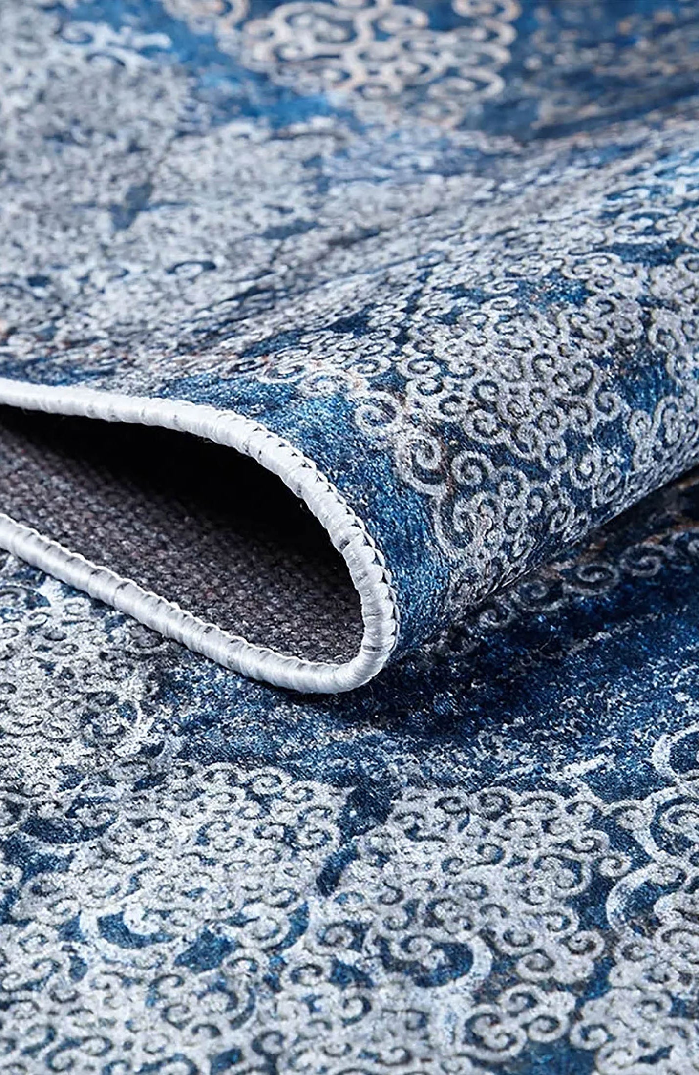 Hannah Turkish Floral Vintage Medallion Geometric Blue Rug