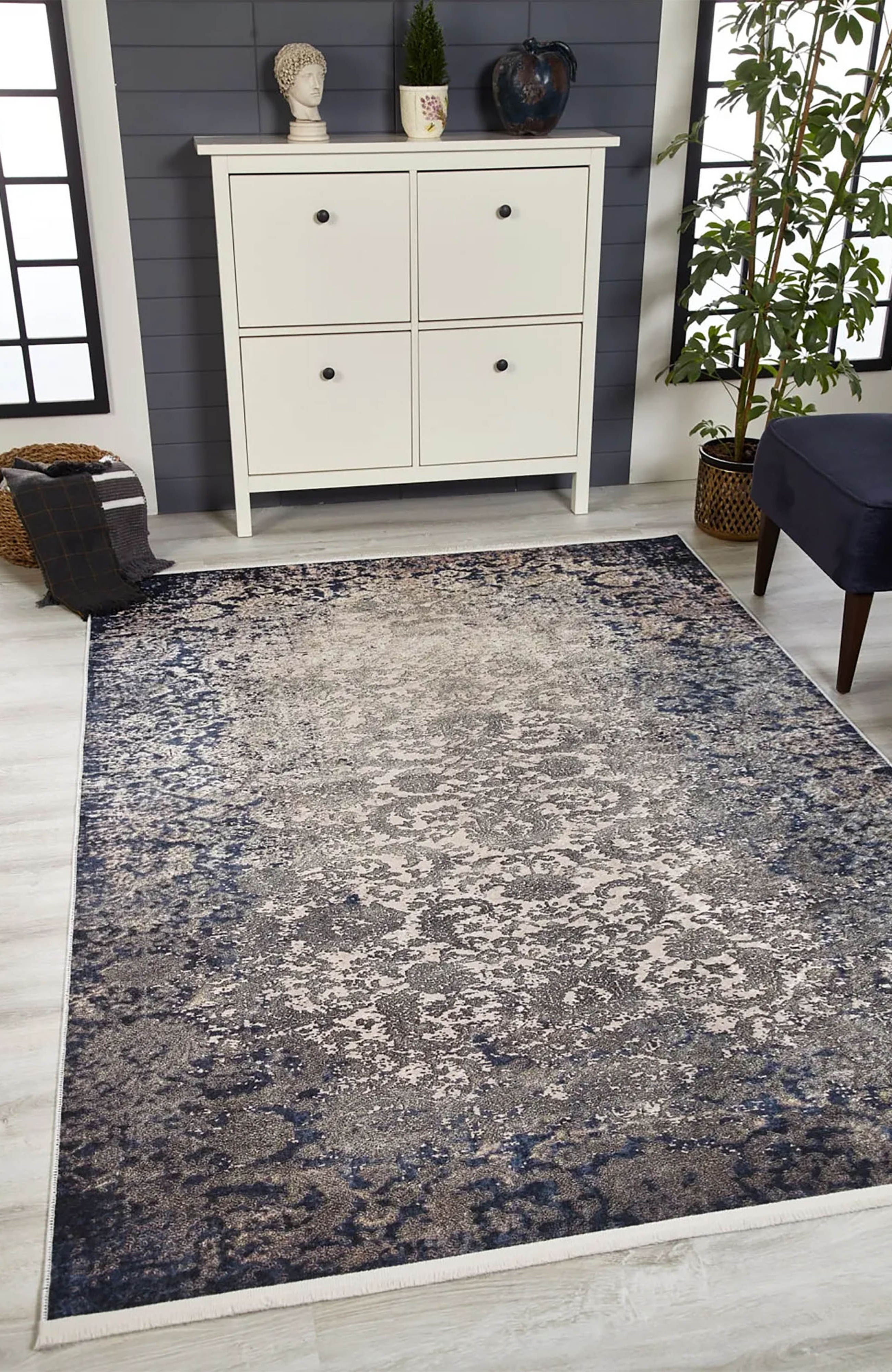Zoey Turkish Floral Vintage Geometric Modern Rug