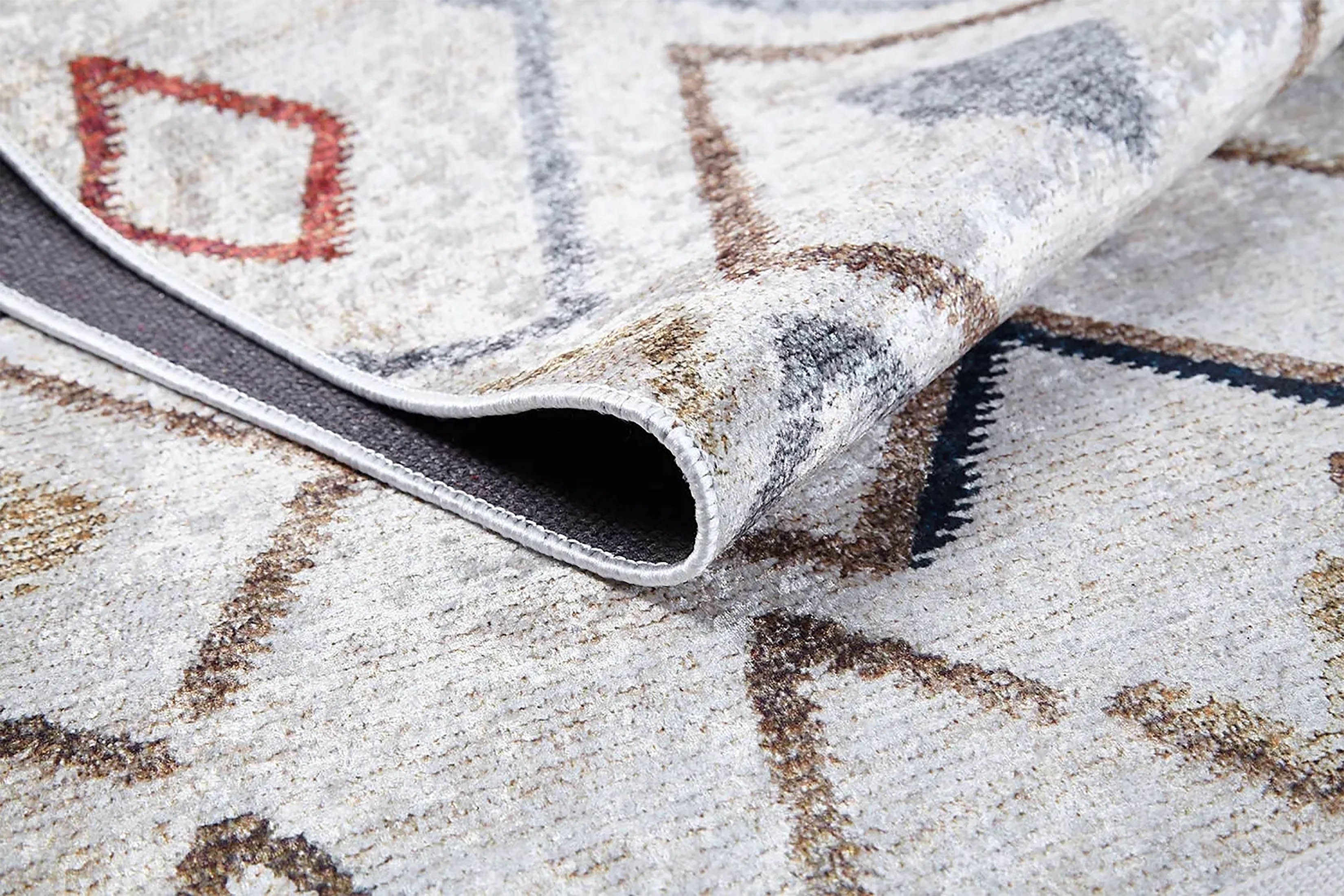 Clara Moroccan Kilim Geometric Rug