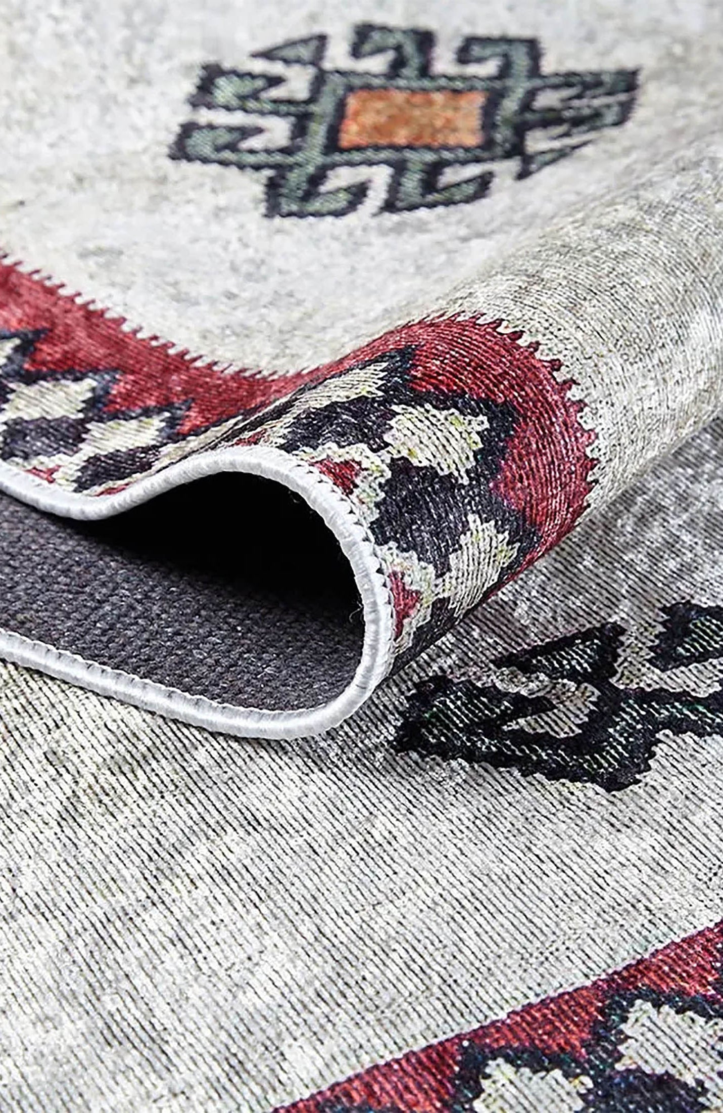 Saylor Moroccan Red Gray Kilim Rug