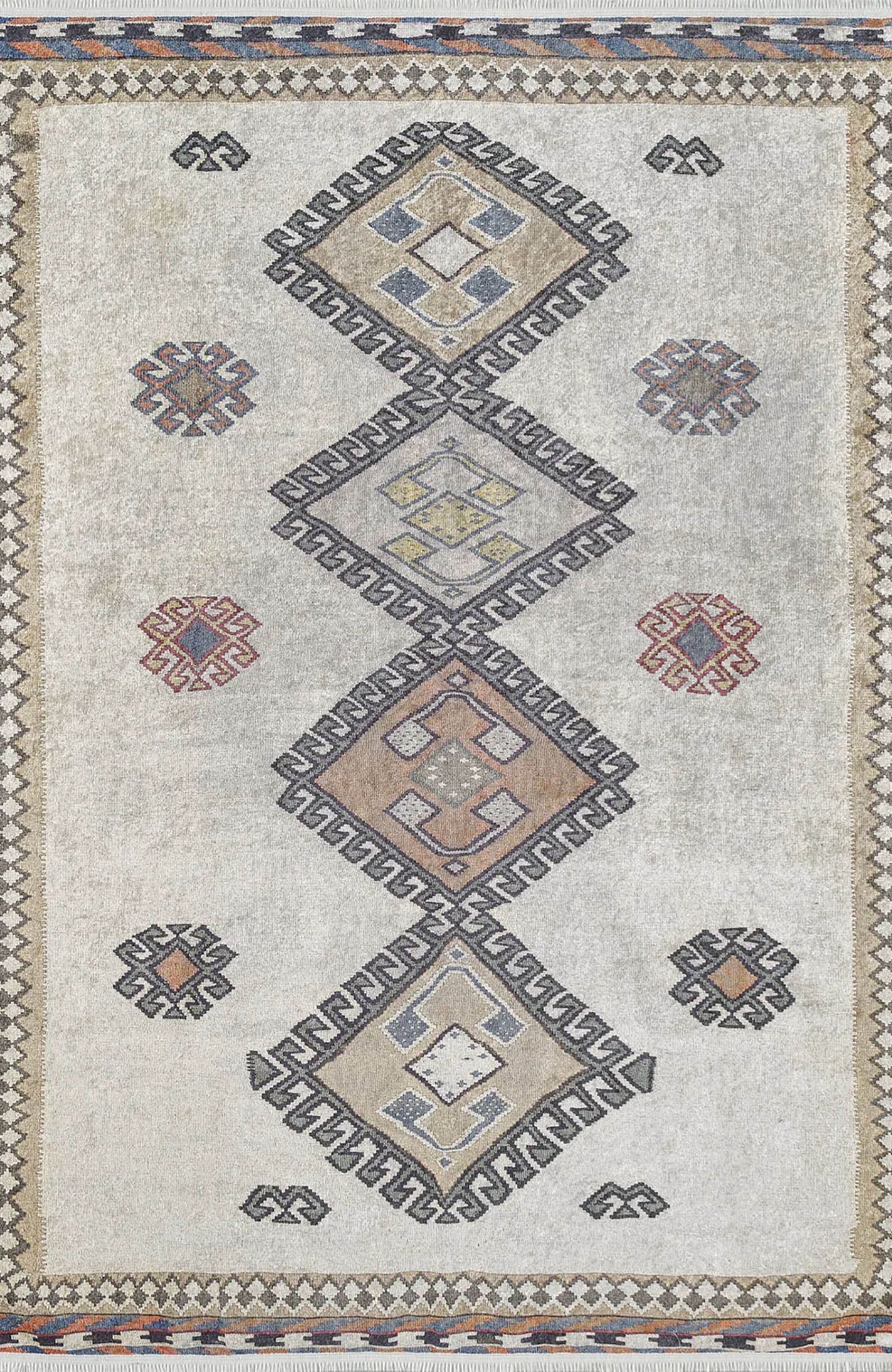 Stevie Moroccan Beige Gray Kilim Rug