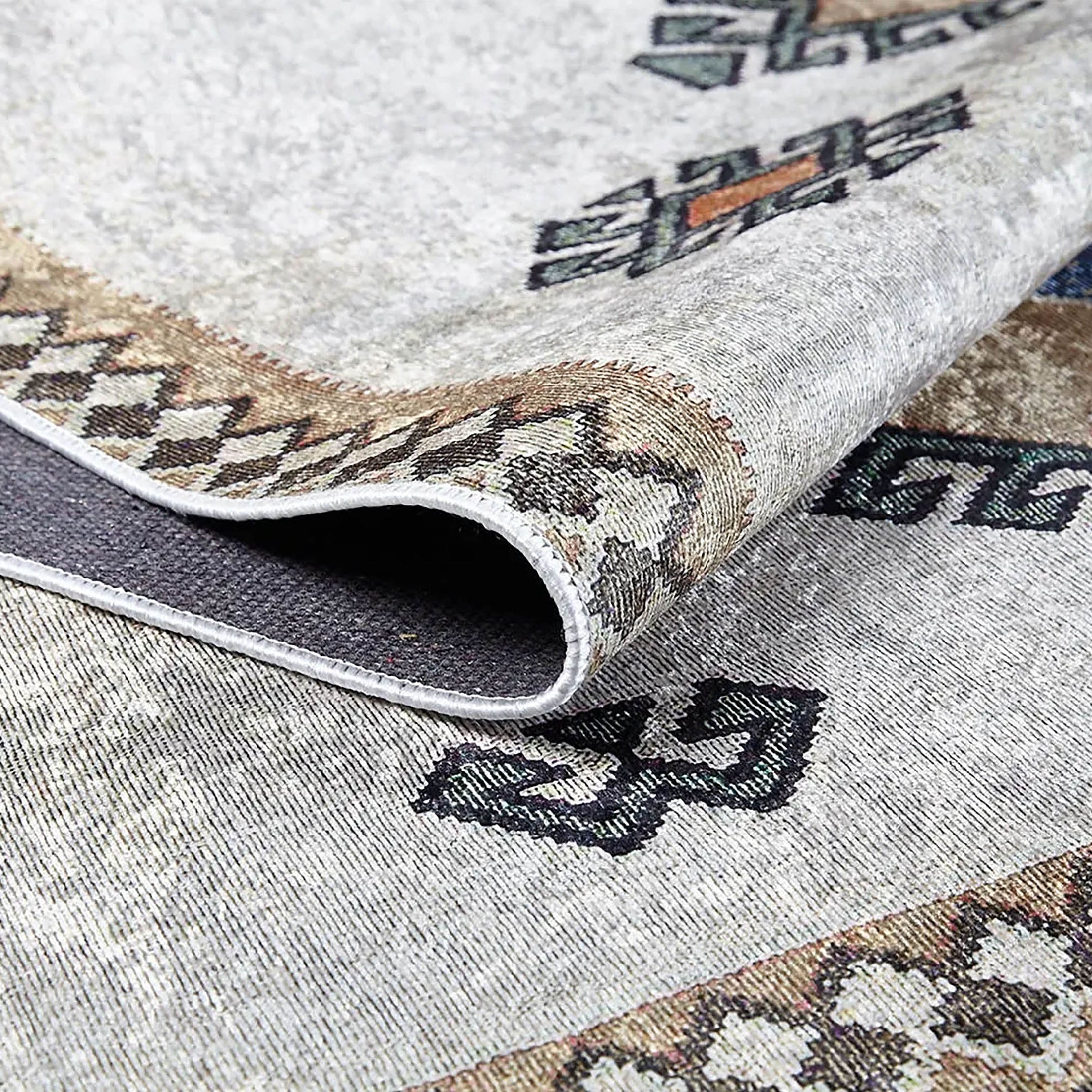 Stevie Moroccan Beige Gray Kilim Rug