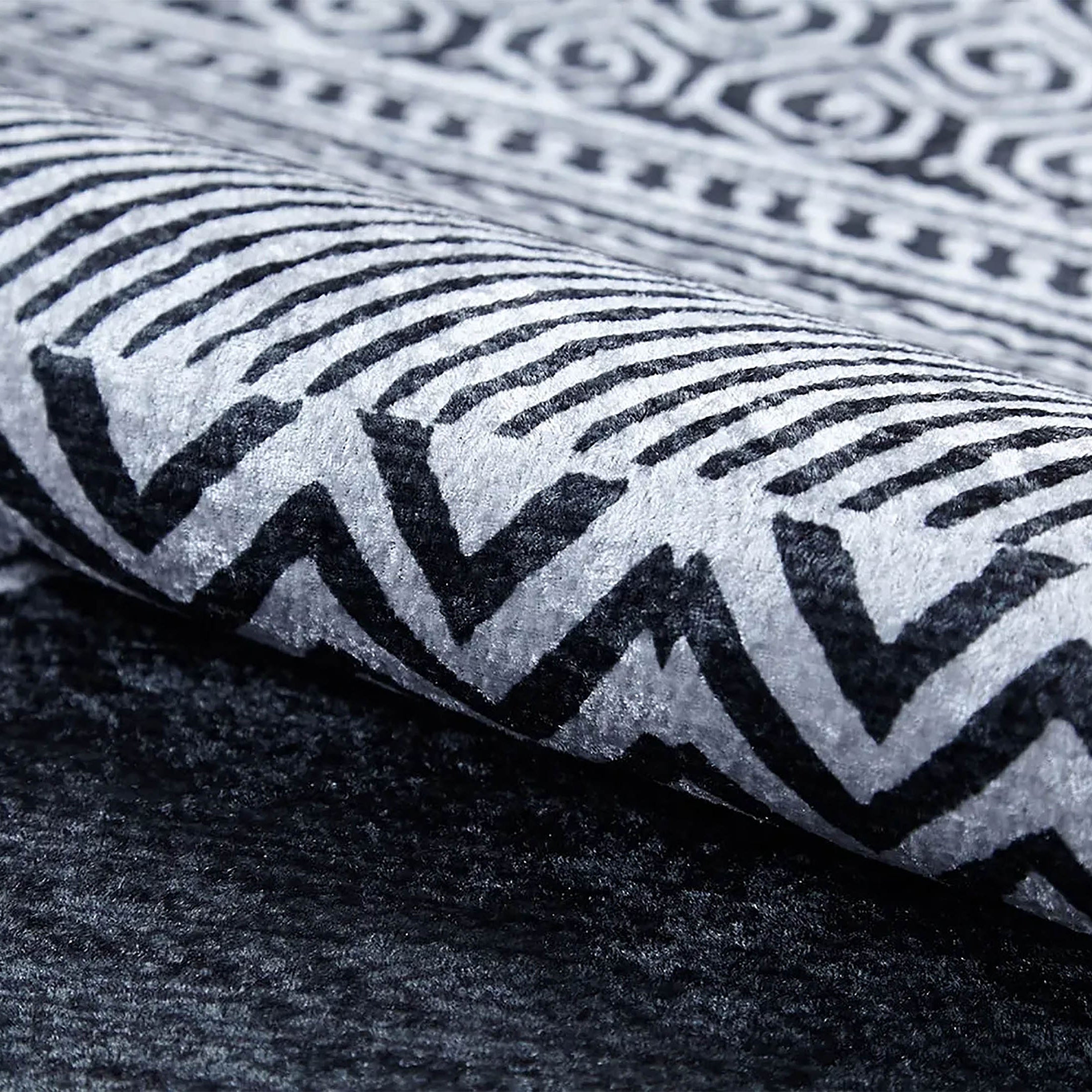 Melody Turkish Ethnic Gray Kilim Geometric Rug