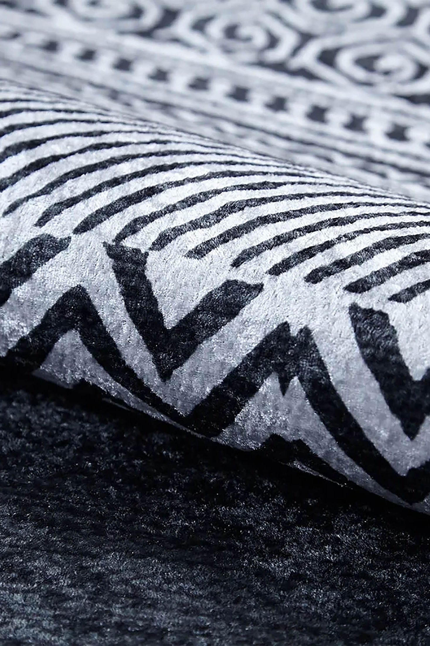 Melody Turkish Ethnic Gray Kilim Geometric Rug