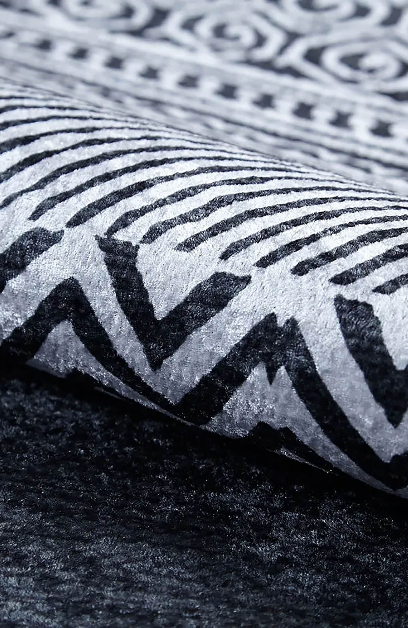 Melody Turkish Ethnic Gray Kilim Geometric Rug