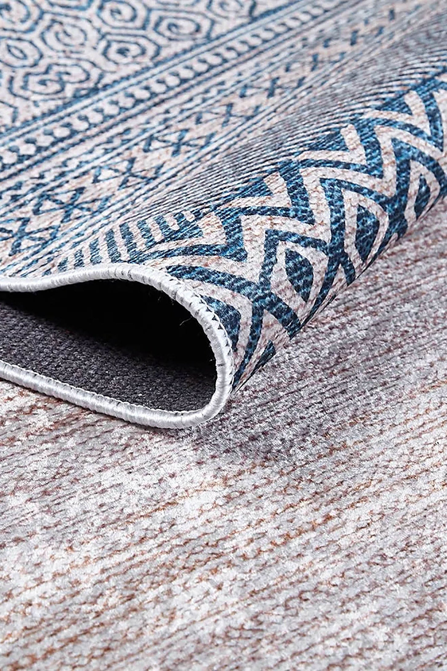 Josie Turkish Ethnic Kilim Geometric Rug